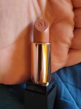 Morphe Matte Lipstick — Warm Nude Beige